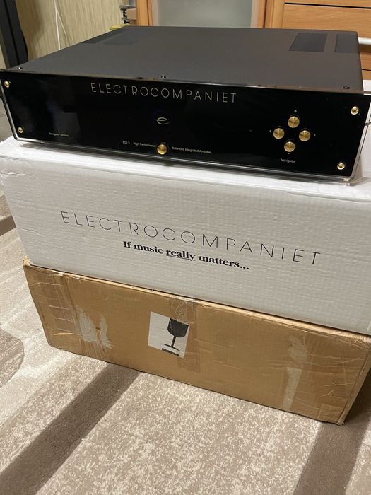 Усилитель Elektrocompaniet ECI 3