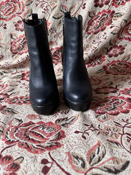 Черевики жіночі осінні