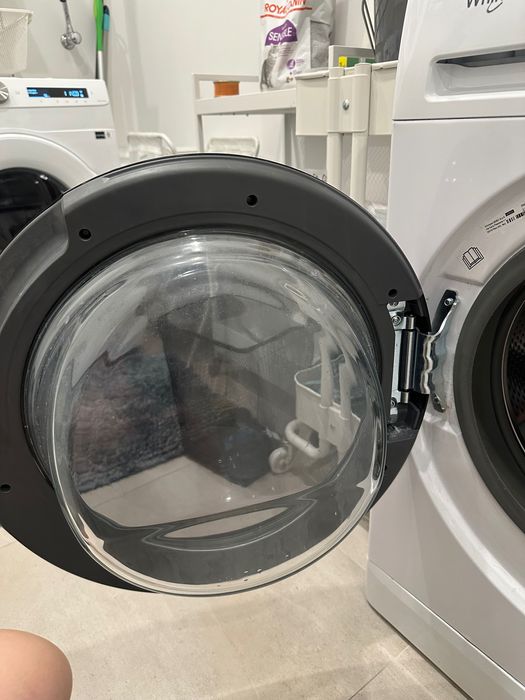 Máquina de Lavar e Secar