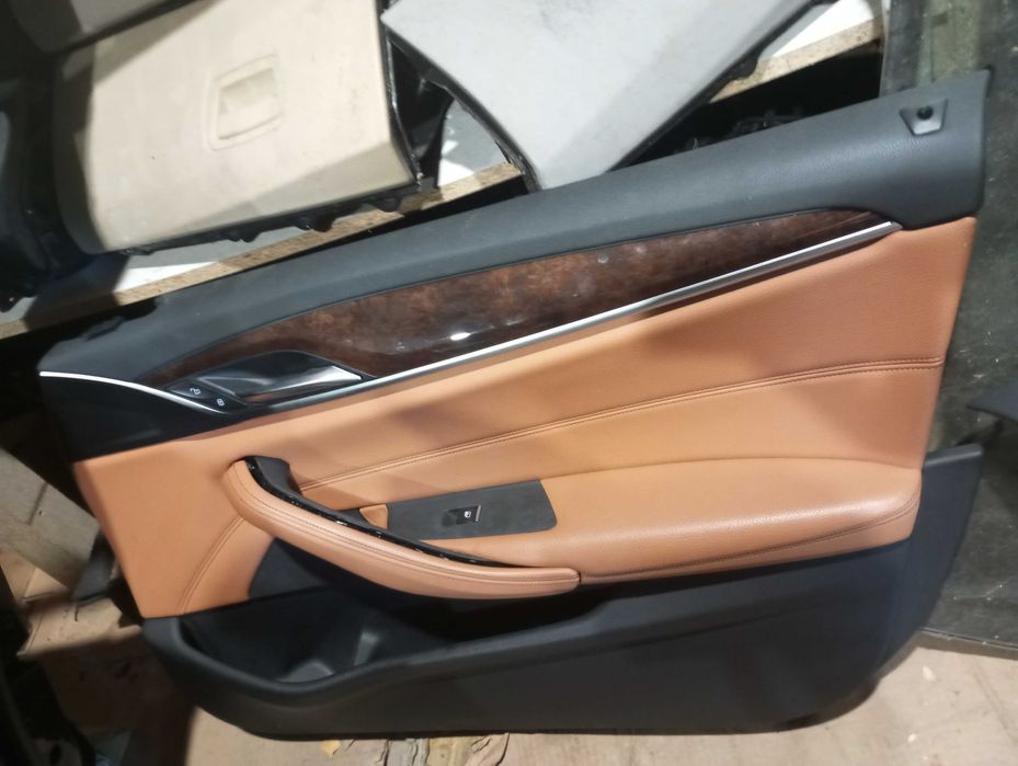 Комплект спорт салона Сидения + карты + декор BMW G30