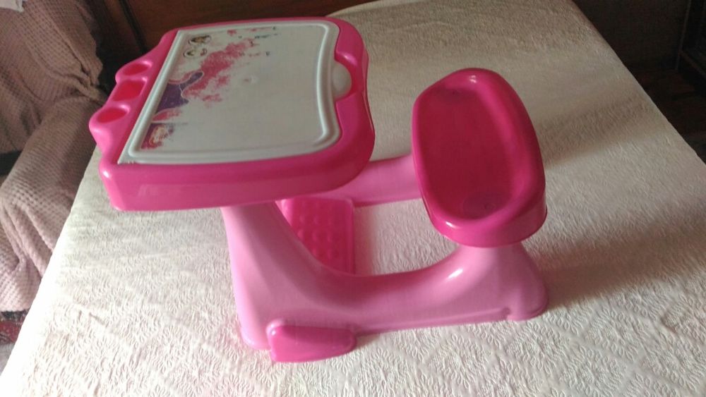 Дитяча парта для підлітків