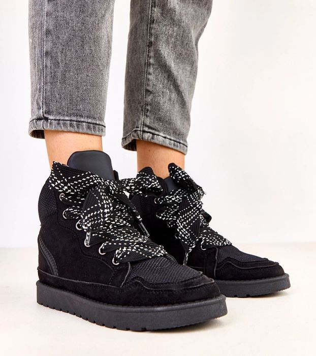 Czarne sneakersy wysokie z grubymi sznurówkami Klevis