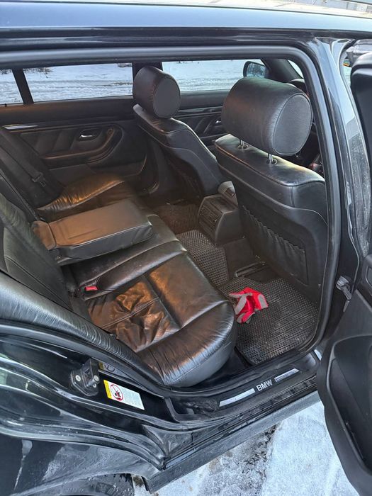 Продам автомобіль  BMW