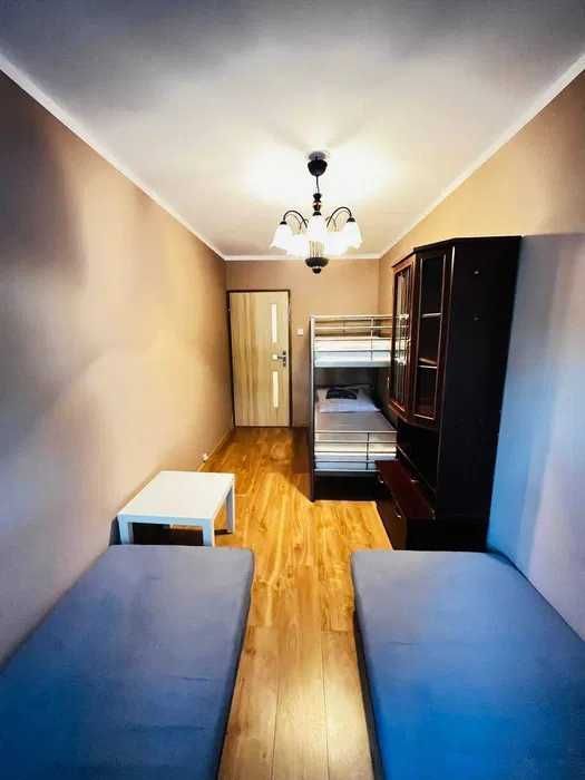 Место в комнате Метро Оболонь Минская Героев Днепра Без комисии