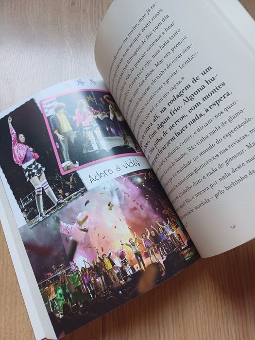 2 Livros Miley Cyrus