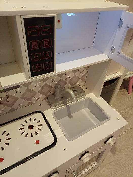 Kuchnia duża drewniana światło dzwięk dla dzieci biała