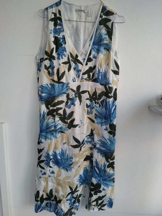 Vestido floral - Punto Roma - Tamanho 42