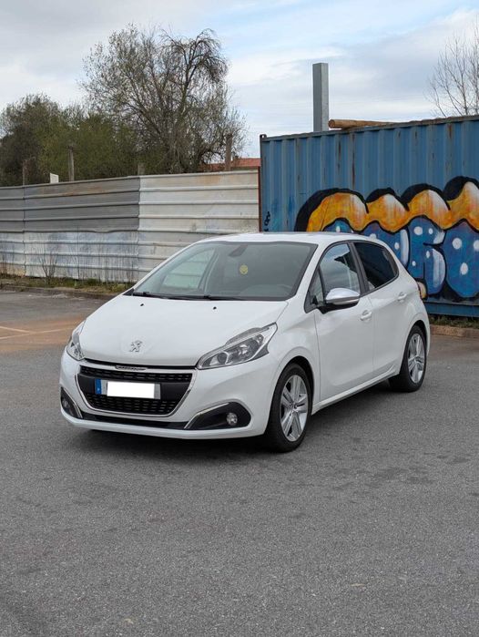 Peugeot 208 Style - 2017