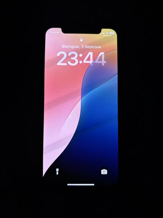 Продам IPhone 11 pro