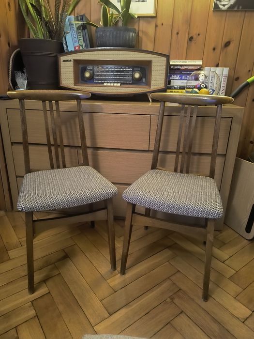 Krzesło stare PRL M. Zieliński 200/100B