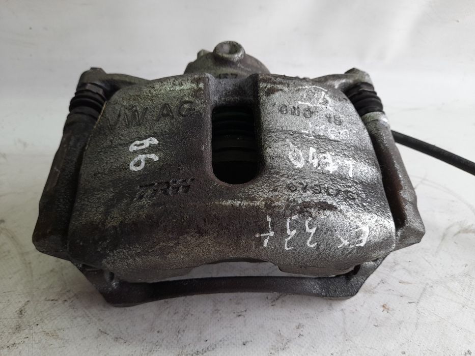 Pinça travão / maxila de travão frente esquerda VOLKSWAGEN Golf VII (5