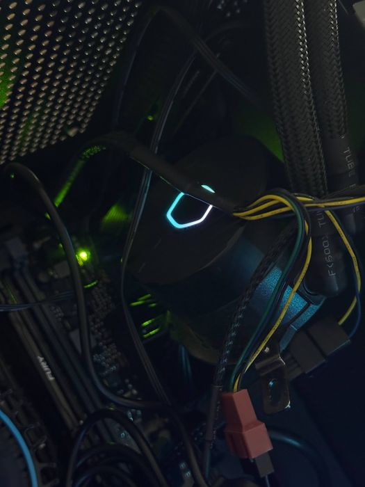 Система рідинного охолодження Cooler Master Liquid 360L Core ARGB