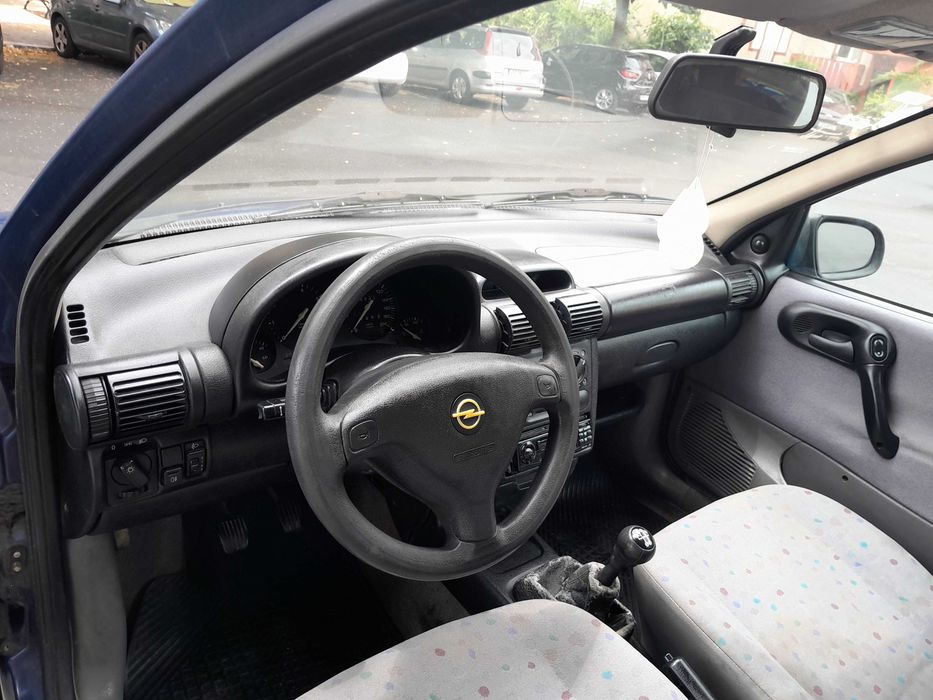 Opel Corsa — fotografia 6