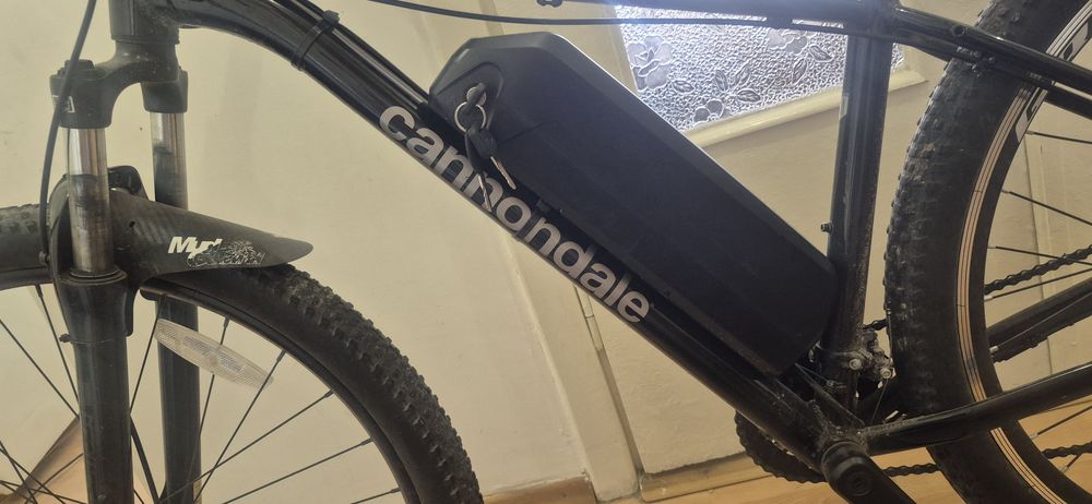 Електровелосипед Cannondale TRAIL 8