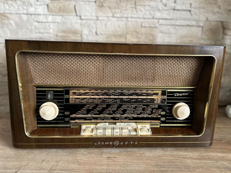Radio lampowe Loewe opta truxa 1701 W