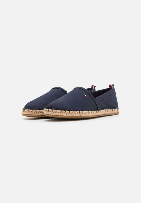Oryginalne buty espadryle Tommy Hilfiger granatowe bardzo modne