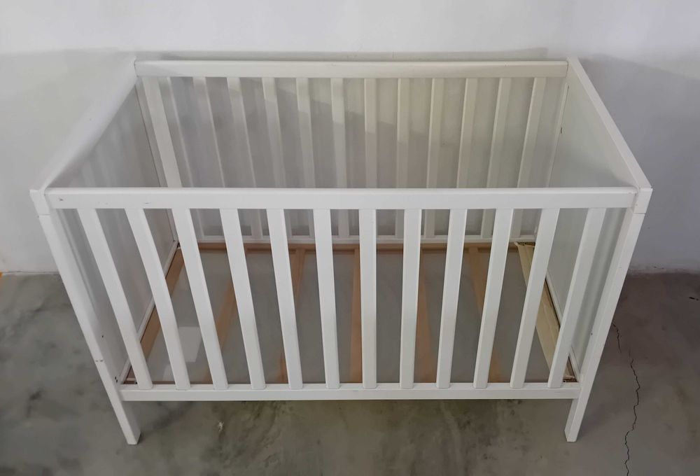 Berço - Cama Branca para Bébé Criança