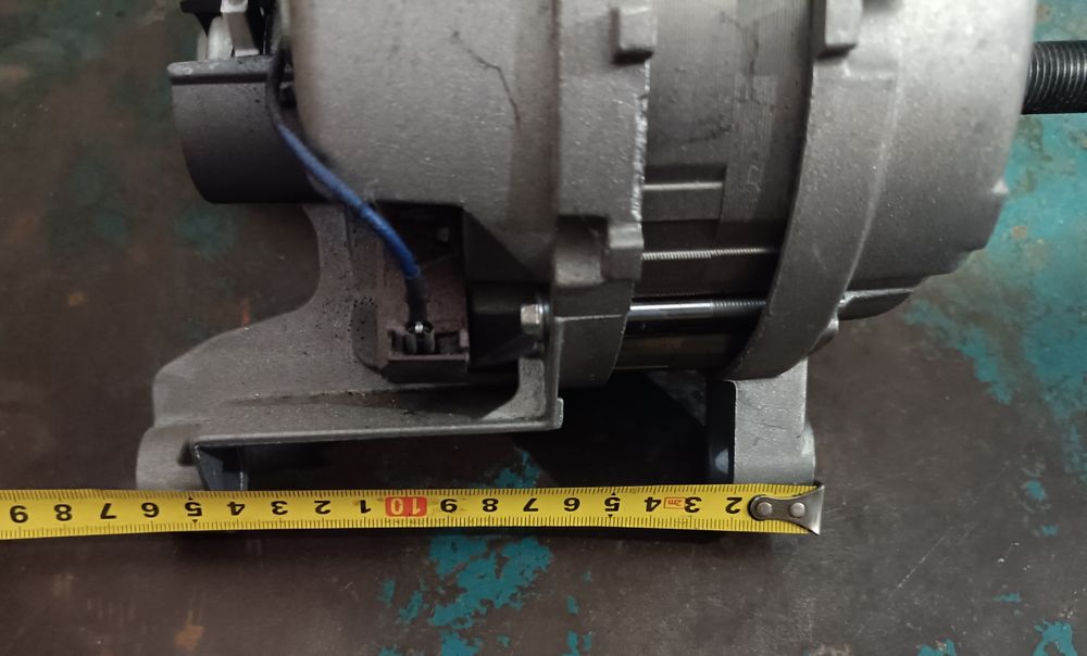 Двигатель от стиральной машины Candy sole