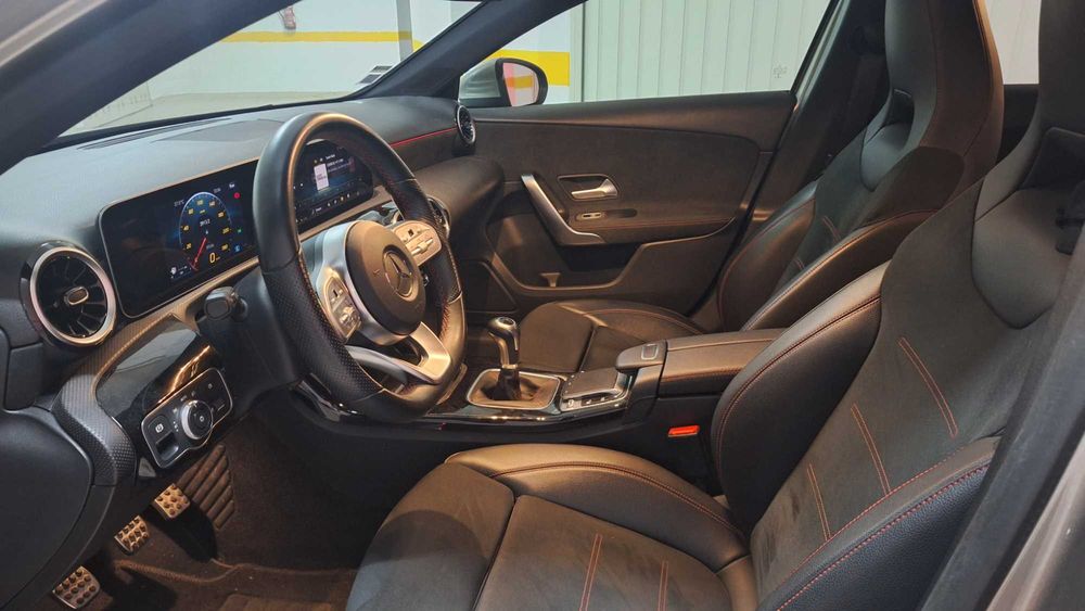 Mercedes-Benz Classe A 160 AMG Line (2020) – 40.000 km – Como Novo