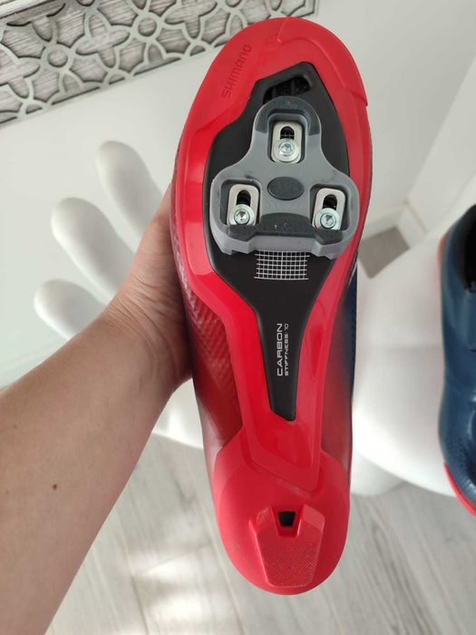 Sapatos Shimano em carbono rc702