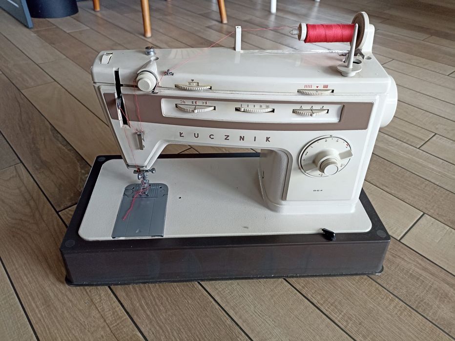 Maszyna do szycia łucznik 864