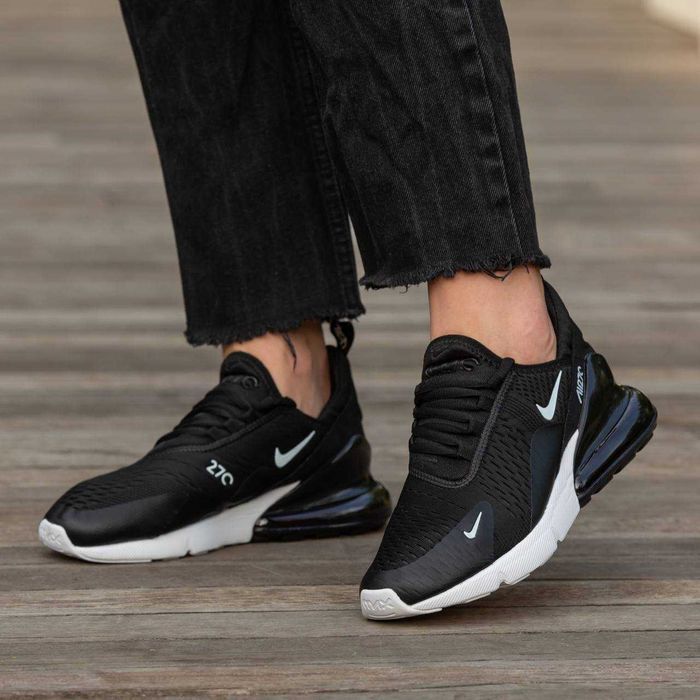 Кросівки Nike Air Max 270  Black/White premium