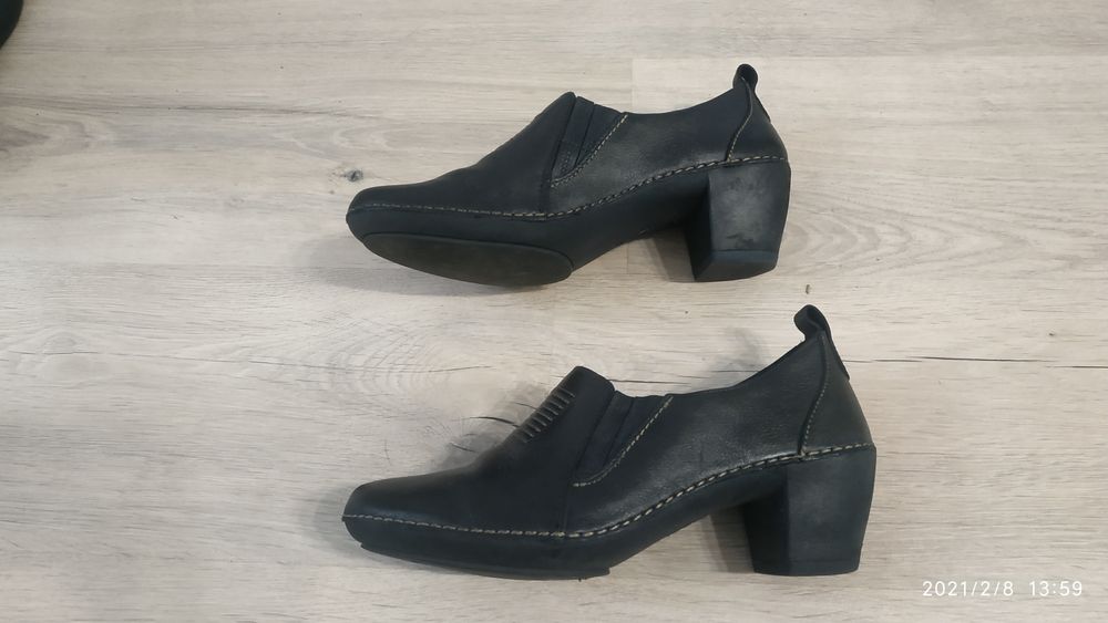 Шкіряні туфлі Clark 41-42