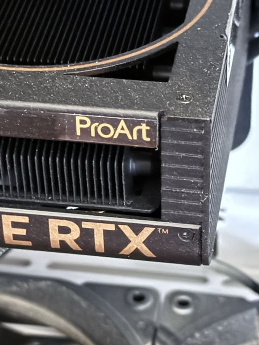 Workstation Edição Vídeo / DaVinci Resolve / Premiere / After Effects | i9-14900K | RTX 4080 Super | 128GB RAM | 5TB NVMe