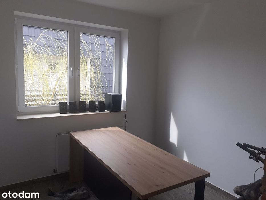 55m2-2poziomy-2xłazienki-klima-balkon-blisko WSB- min. ogródek.2021r