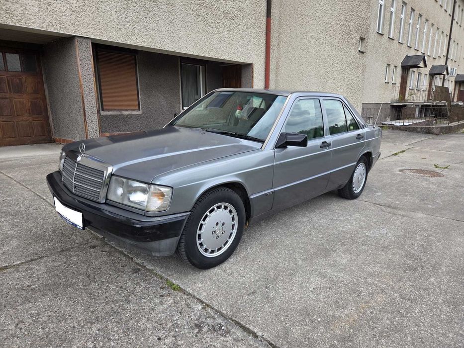 Mercedes W 201 190 2.5 Diesel 94KM 5 Cylindrów 1990r