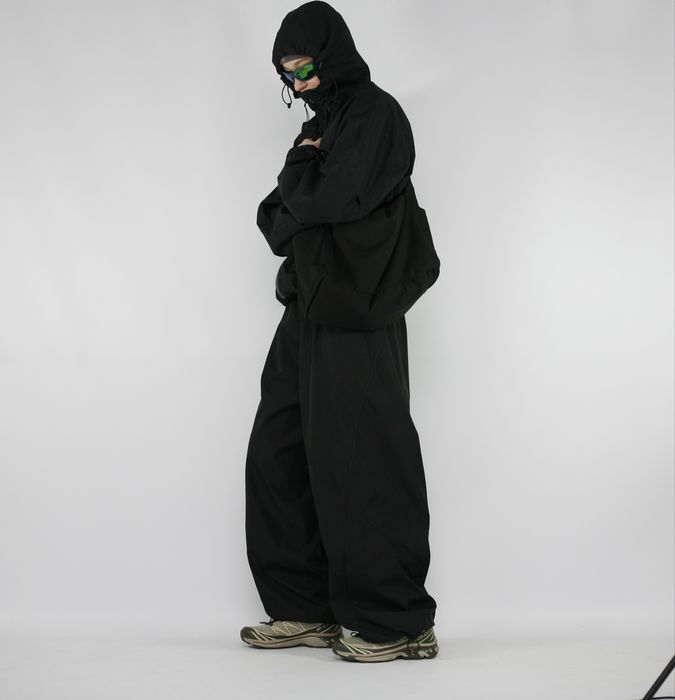 Нейлонові широкі штани спортивки BAGGY NYLON PANTS широкие M L  XL