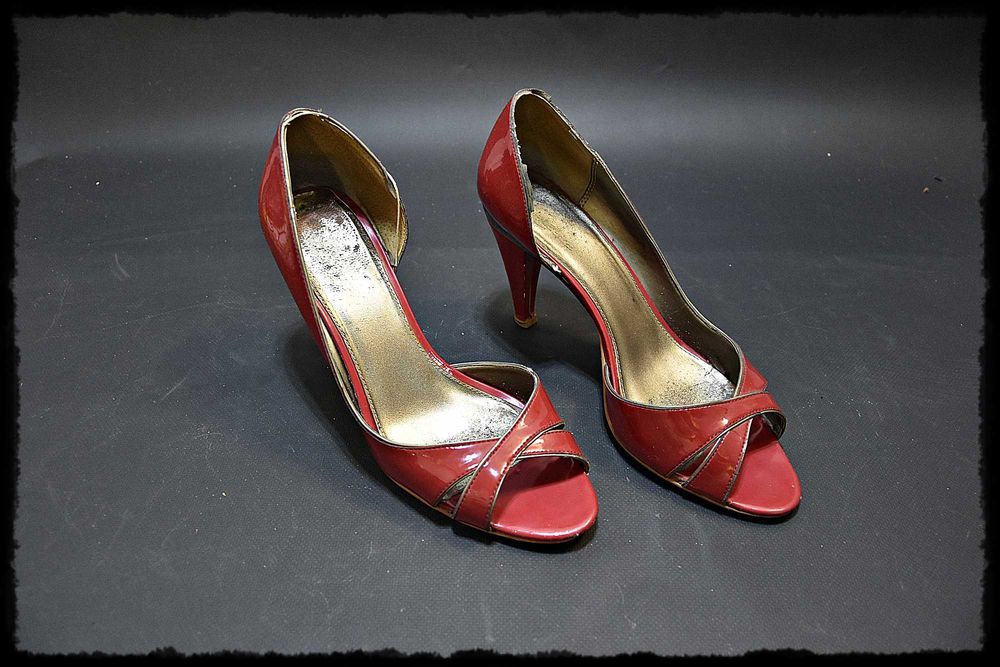 Czerwone, śliczne szpilki, open toe, rozmiar 41