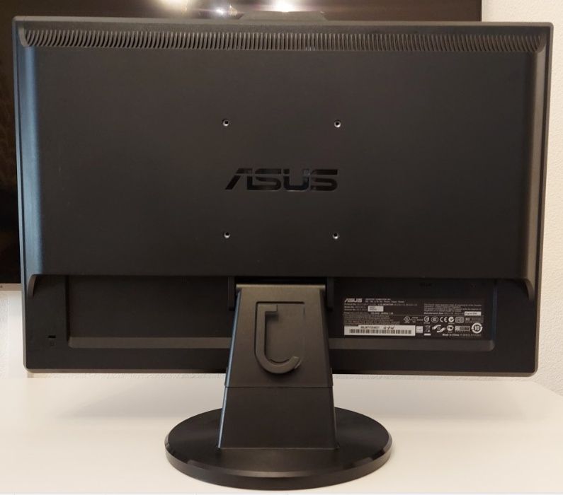 Asus VK221D Monitor with Built-in 1.3MP Webcam64551488940033121