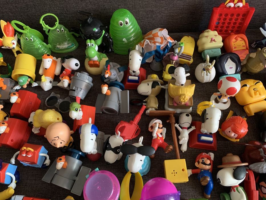 Іграшки McDonald's.