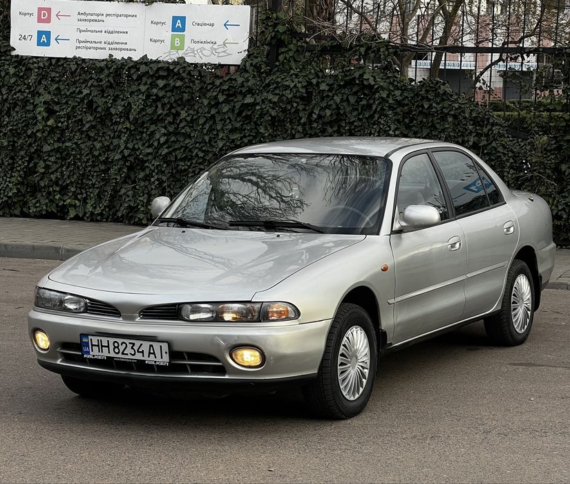 Mitsubishi Galant 7 1993 2.0 бенз на автомате переоформление