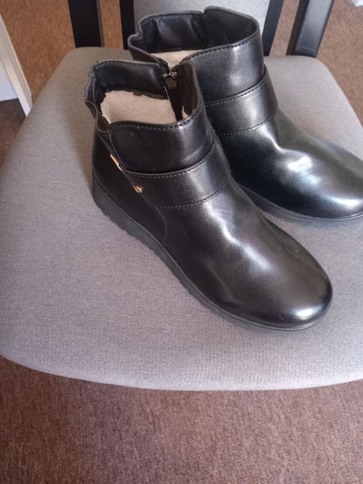 Nowe botki damskie rozm 41