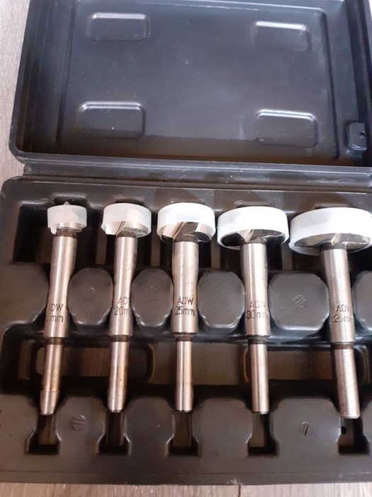 Zestaw frezow do drewna