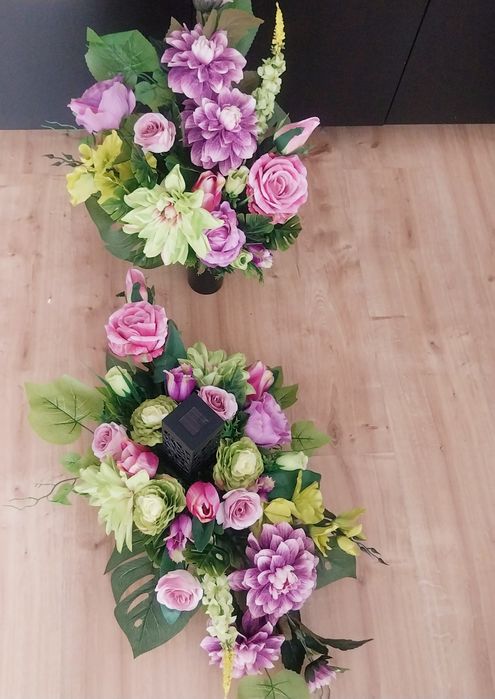 Komplet nagrobny z lampką solarną