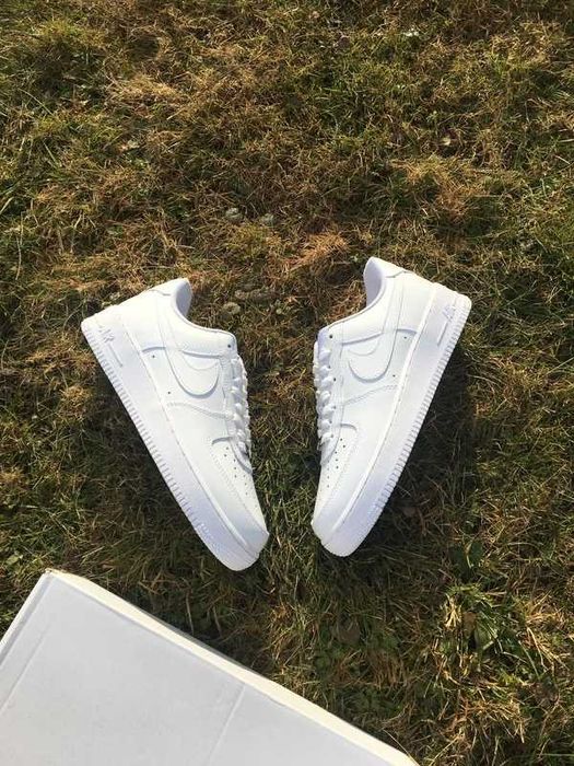 Nike_Air_Force_1_Low_07_White R.42