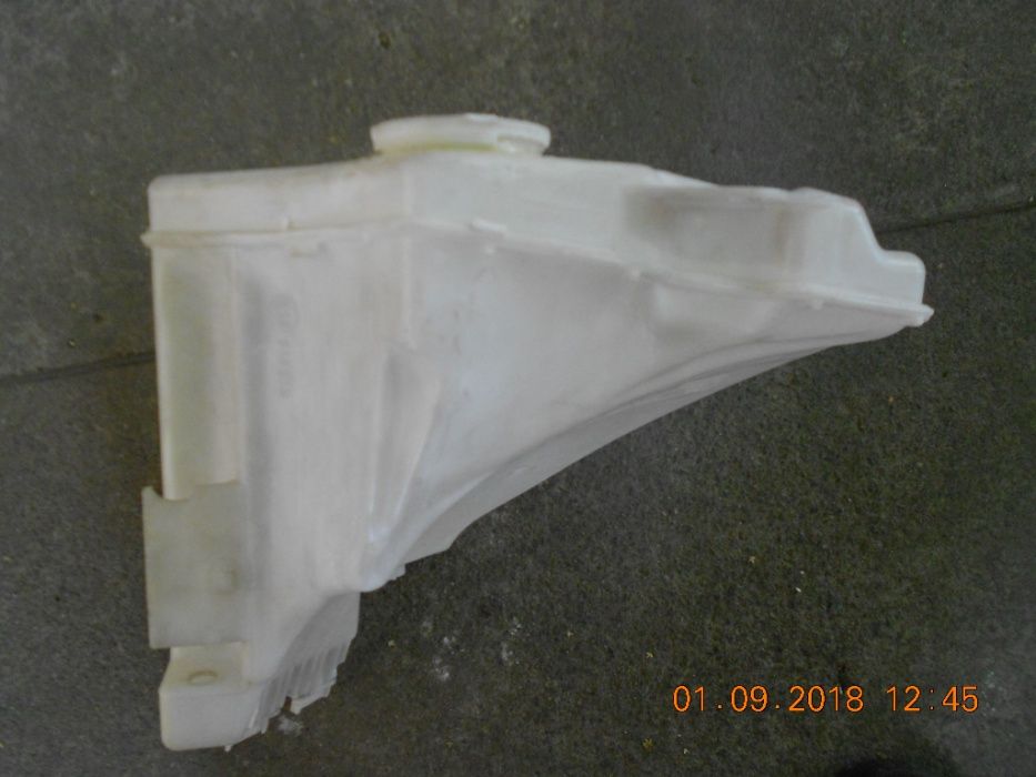 Бачок стеклоомывателя (б/у)BMW