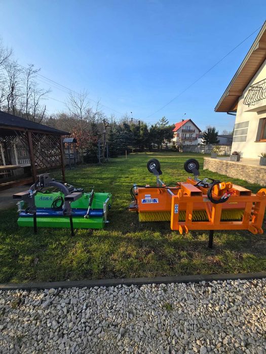 szczotka  do zamiatania/ zamiatarka