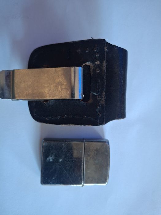 Запальничка Zippo та чохол