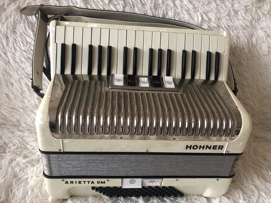 Dla Ciebie wszystko - hohner arietta - w kategorii Instrumenty