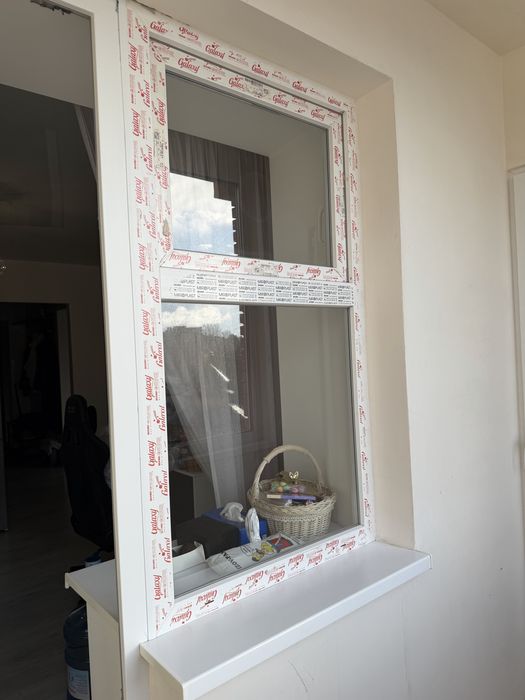 Балконні вікна і двері