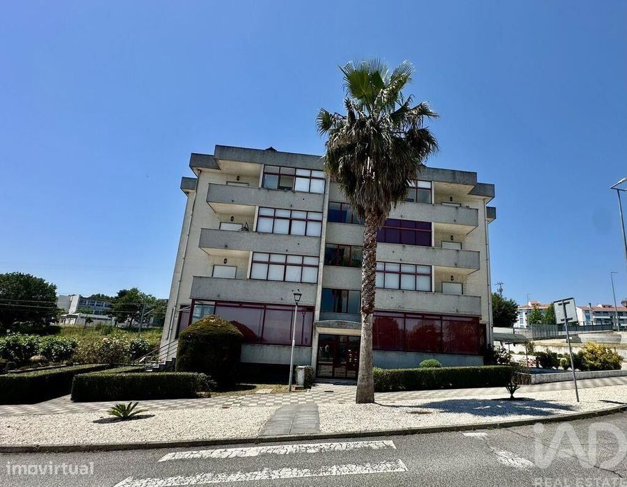 Apartamento em Nelas