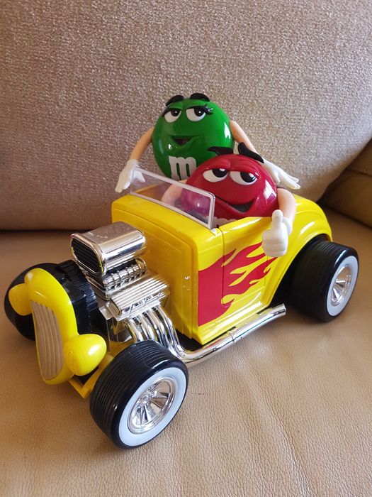 Коллекция Игрушек - Диспенсеров от M&M's