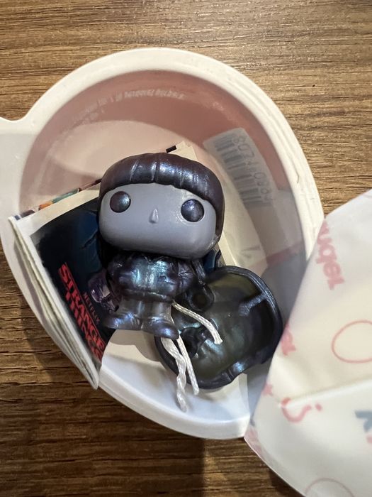 Обмін Вілл Will з вивороту Kinder Дивні Дива Stranger Things