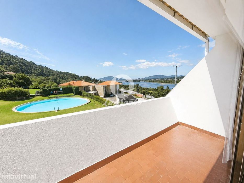 Moradia T3 com Piscina ao pé do Rio