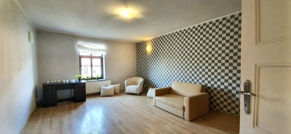 Bardzo duże mieszkanie w Centrum Katowic. 4 pokoje - 102m2. Bez pośrednika. Katowice Śródmieście
