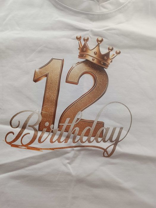 Koszulka na 12 lat.